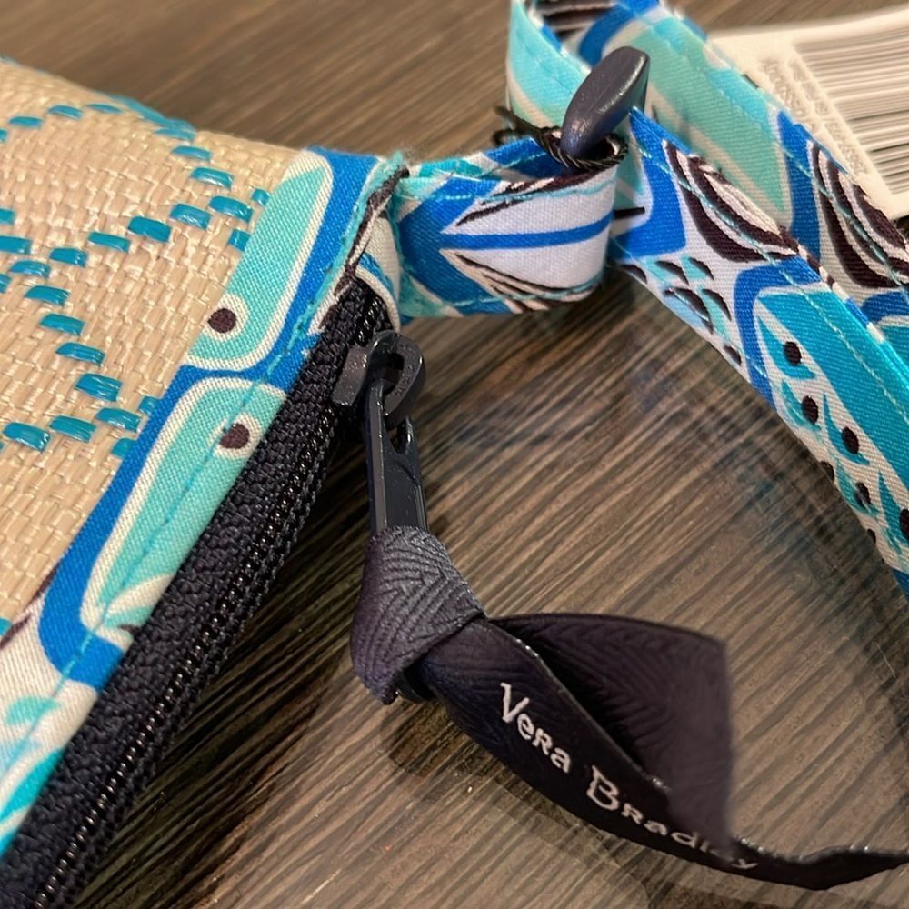 Vera Bradley Beach Crossbody in Go Fish Blue Pattern New with Tags - Picture 9 of 16